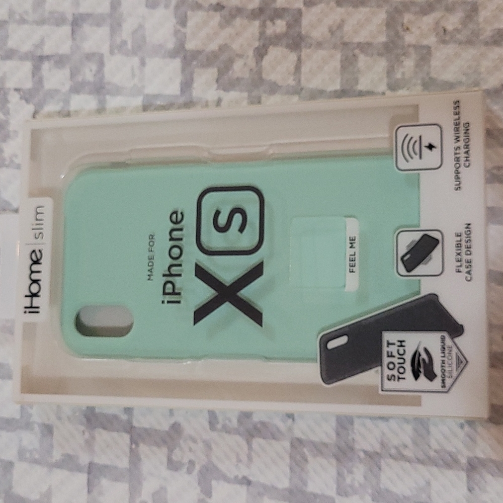 iHome iPhone Xs Cover Case- Green